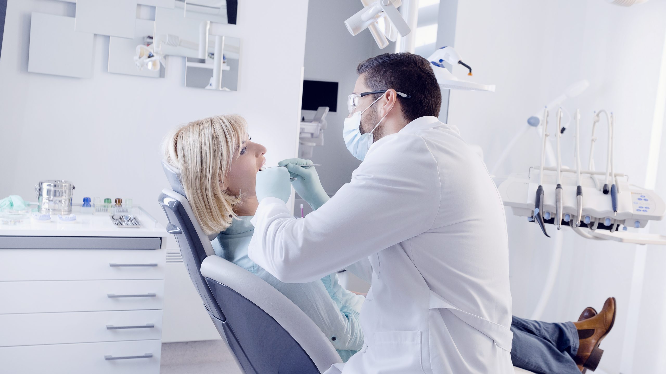 Dentist in Roanoke, AL