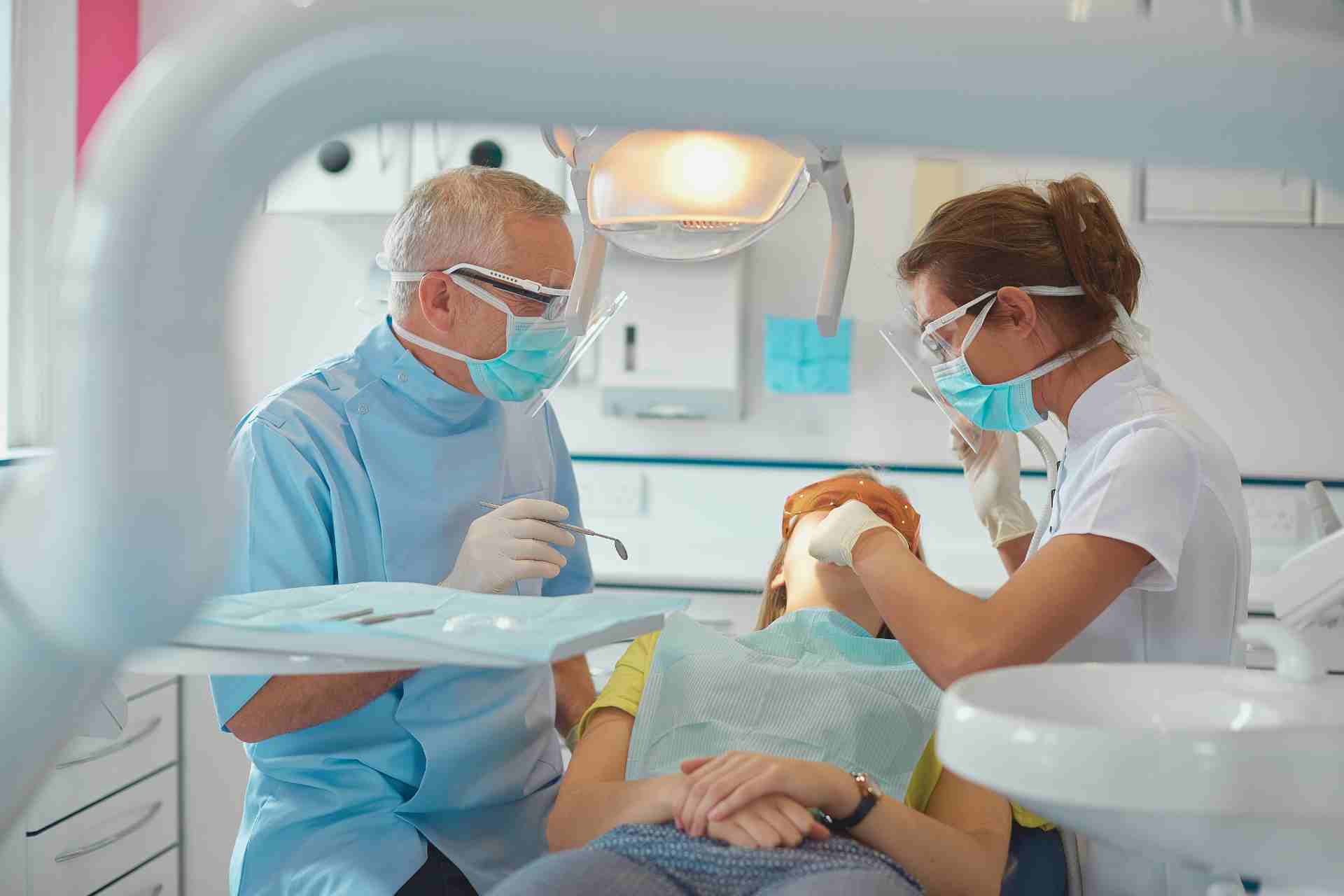 Dentist in Roanoke, AL